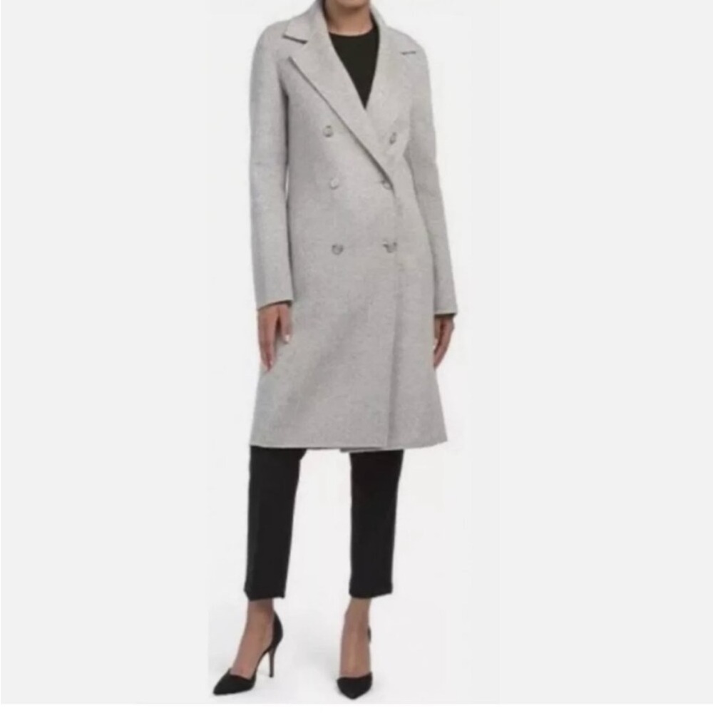NWOT Theory Light Gray City Coat in size small